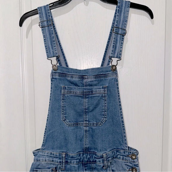 Others Follow Melanie Distressed Overalls in Classic Blue Ladies M stretch - Picture 6 of 14